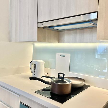 Апартаменты Sukhumvit 11#Luxury#Pool#Gym#Bts Nana&Mrt Sukhumvit#1Br#Max2Ppl Бангкок Экстерьер фото