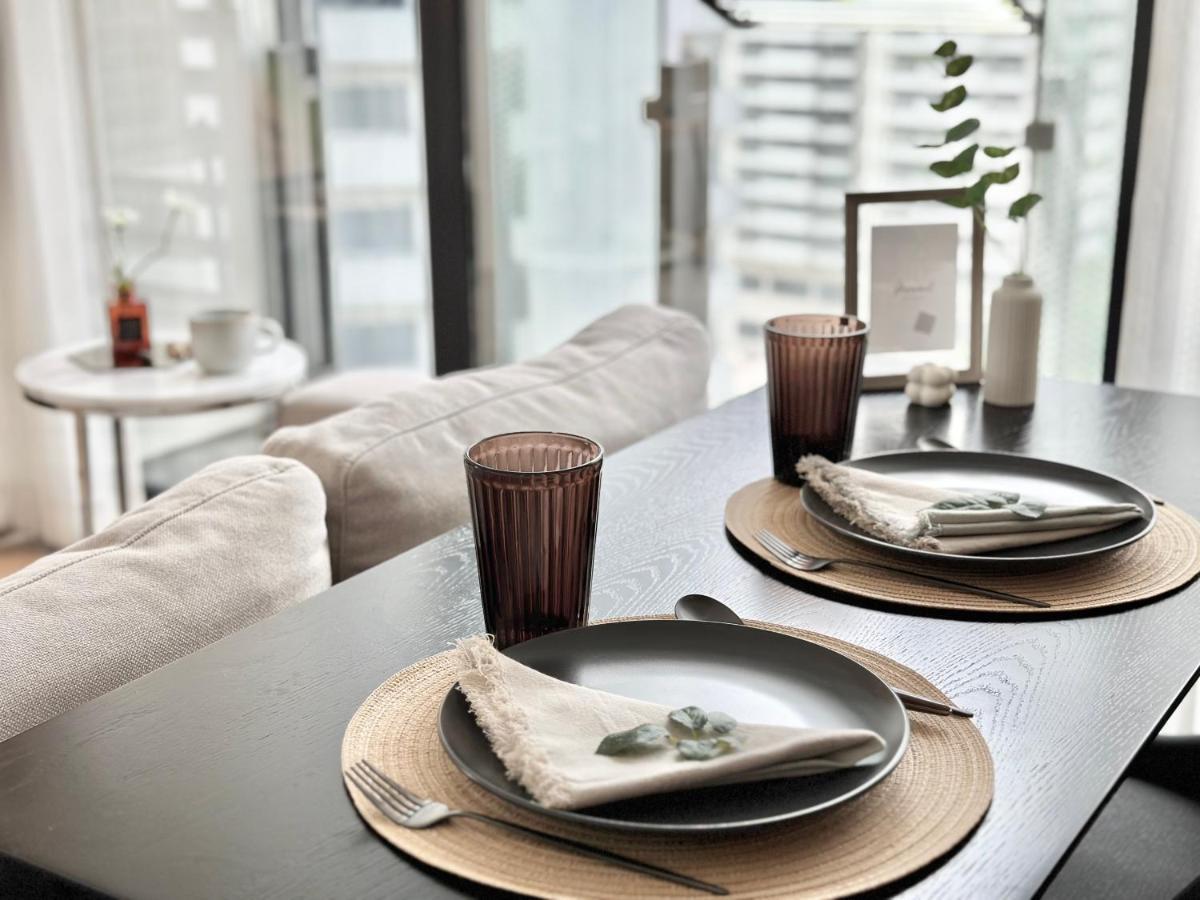 Апартаменты Sukhumvit 11#Luxury#Pool#Gym#Bts Nana&Mrt Sukhumvit#1Br#Max2Ppl Бангкок Экстерьер фото