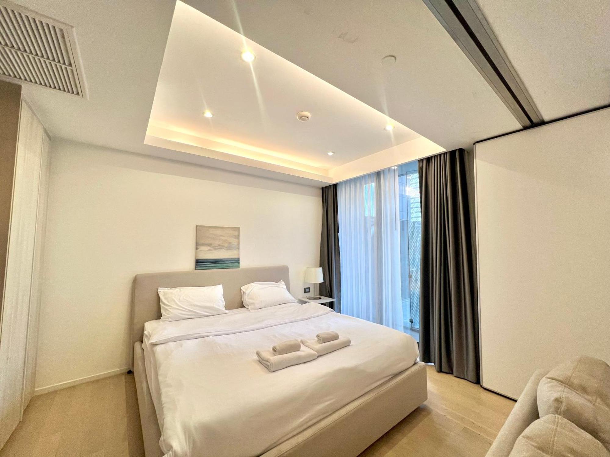 Апартаменты Sukhumvit 11#Luxury#Pool#Gym#Bts Nana&Mrt Sukhumvit#1Br#Max2Ppl Бангкок Экстерьер фото